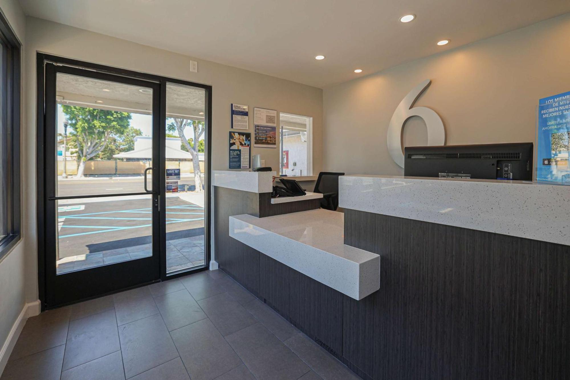 Motel 6, Tustin, Orange County-Ca Εξωτερικό φωτογραφία