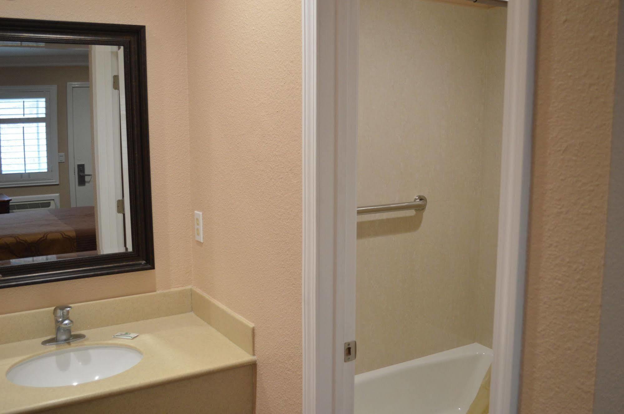Motel 6, Tustin, Orange County-Ca Εξωτερικό φωτογραφία